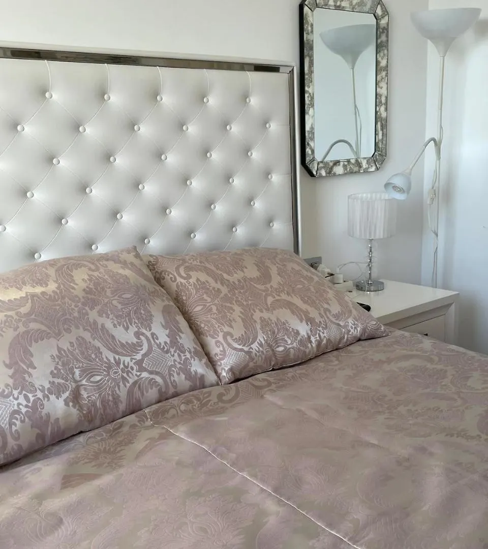 شقة 2Br Ocean Garden Apt, Heated Pool, Ocean View, Pp81 أذيخي